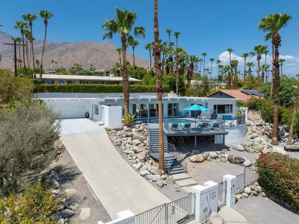 Hilltop Haven By Acme House Company Palm Springs Villa