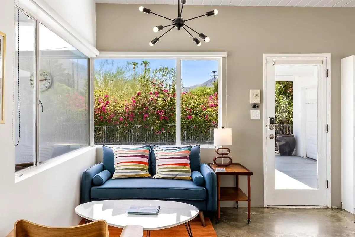 Hilltop Haven By Acme House Company Palm Springs